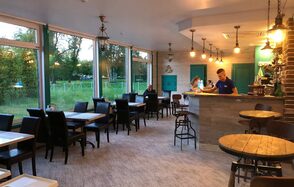 Lighthouse Bar. Лофт-бар с отдельным входом