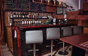 Мама, я не пил. Бар под закрытие