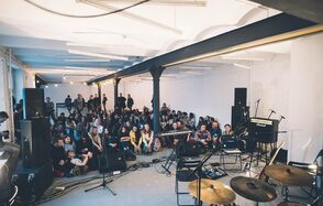 Лофт в белом кирпиче в центре Петербурга