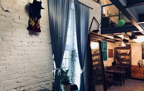 Двухуровневый арт-лофт с собственной парковкой