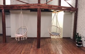 Двухуровневый лофт на мансардном этаже