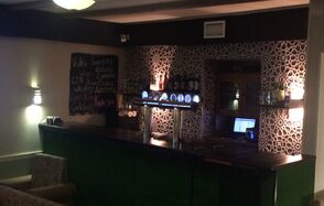 Bar Comeback Кафе под закрытие в центре города