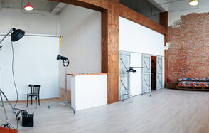 Qweex Campus зал с панорамными окнами на Электрозаводской