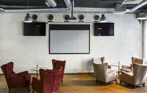 Лофт с тремя функциональными зонами