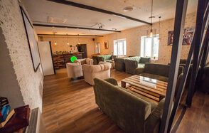 Лаунж-бар в стиле лофт