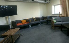 Лаундж пространство для встреч с друзьями