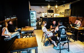 Брутальный бар в стиле лофт под закрытие