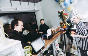 Лофт с панорамными окнами в центре города