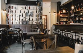 One Bar. Лофт-бар