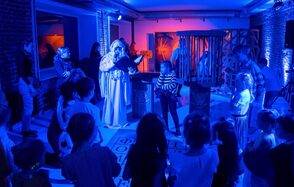 Gazon loft. Лофт со смежными залами