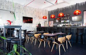 Commode. Лофт с высокими потолками