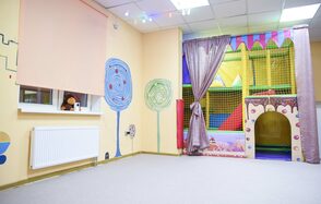 Лофт с детской игровой зоной