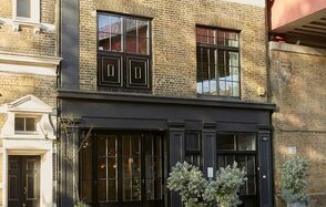 100 Barrington