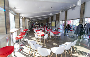 Уютный домик в парке