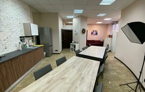 Bright loft studio with kitchen