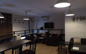 Второй этаж бара