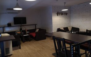 Второй этаж бара