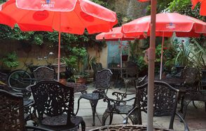 Garden at Le QuecumBar & Brasserie