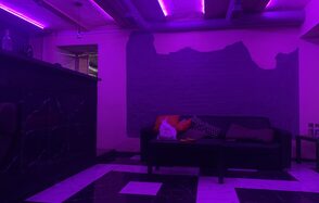 Лофт с небольшой сценой