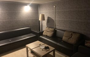 Лофт с небольшой сценой