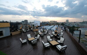 Igloobar Многофункциональная крыша в центре Москвы