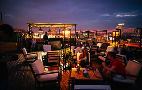 Igloobar Многофункциональная крыша в центре Москвы