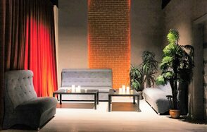  Spacious loft with stage