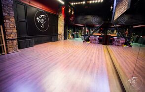 Nii Универсальный лофт с зеркальной стеной