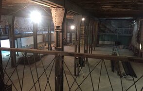 Campus Loft. Двухуровневый лофт в старинном здании