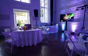 Лофт Космос. Белый лофт в особняке