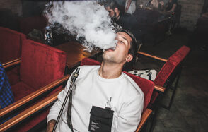 KING PALACE LOUNGE BAR