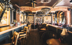 Гастрономический бар EMBERS