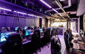 Клуб компьютерных и консольных игр