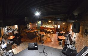 Бар "КвARTирник"