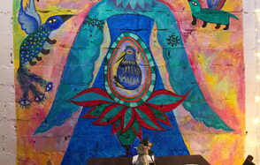 Лофт с дизайнерскими стенами