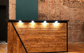 Event Space Лофт-пространство с кирпичными стенами