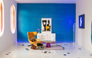 Vanguard Studio. Яркий лофт с неоновой подсветкой