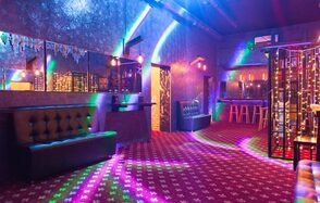 Дизайнерский лофт на набережной