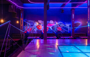 NEON Bar. Лофт с неоновой подсветкой 