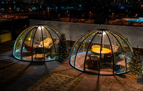 Igloobar. Иглу на крыше в центре