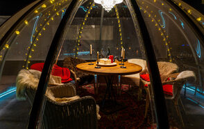 Igloobar. Иглу на крыше