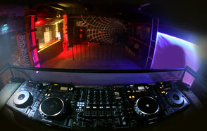  Shtab Loft. Дизайнерский андеграунд-лофт 