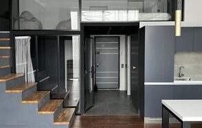 IQ апартаменты Двухуровневый лофт с панорамными окнами