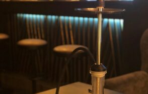 Konig Technical Center. Лофт-кальянная с камином