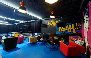 Smola Hall. Пространство в урбанистическом стиле