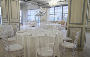 Capital Hall. Банкетный лофт в серебряном цвете