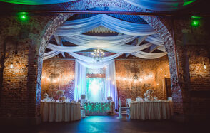 Ресторан-лофт Хаянис Холл на Выборгской