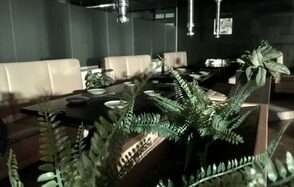 Ресторан Инсам в Афимолле. Банкетный зал с креслами 