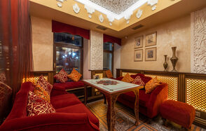 Омар Хайям Лофт-бар в центре города