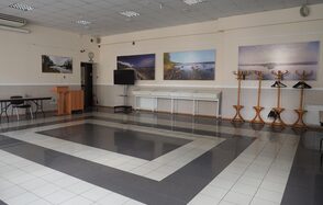 Центр до 100 гостей с потолками 4 м